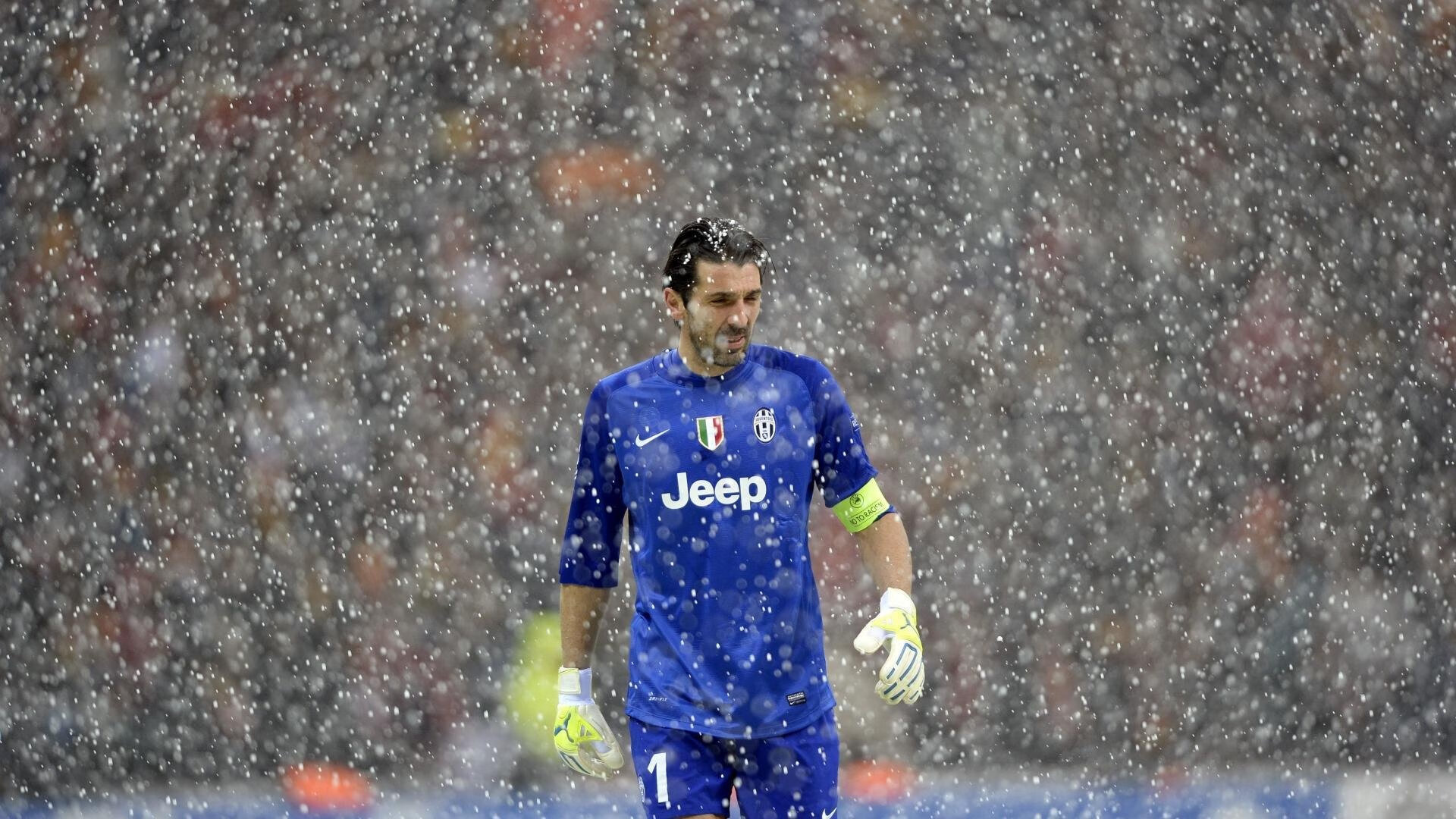 阿什拉夫主宰比赛走向,哥斯达黎加强势拿下国际米兰